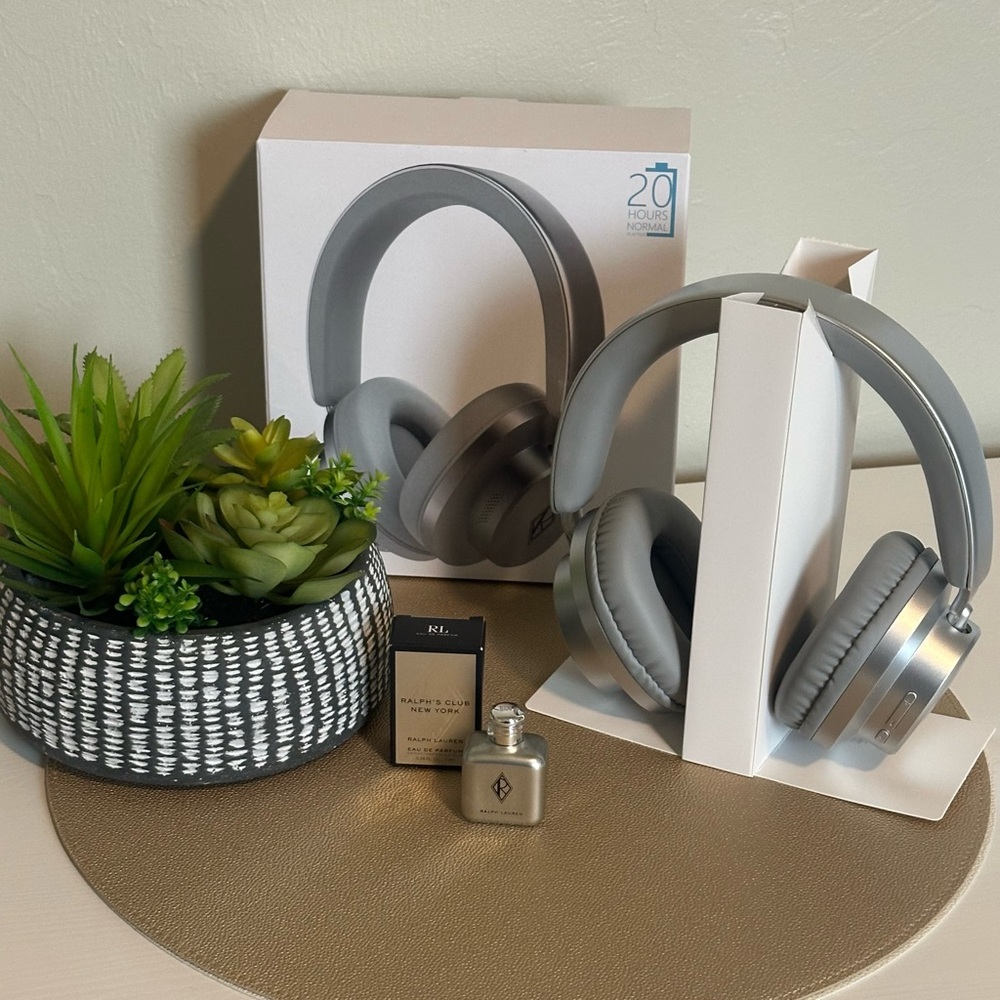 NEW IN BOX Ralph Lauren Headphones Bundle